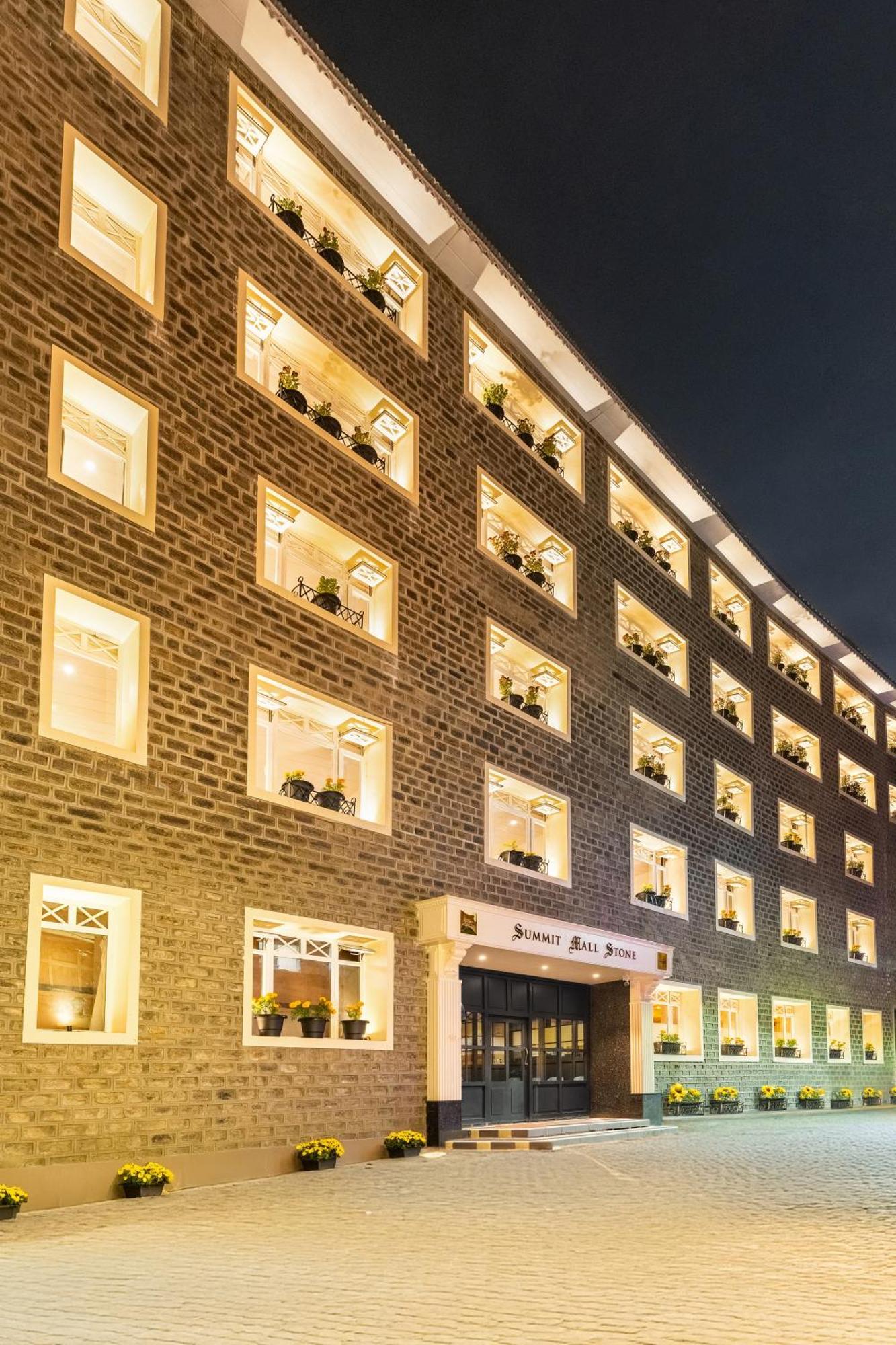 Summit Mall Stone Hotel Darjeeling  Esterno foto